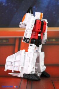 Hasbro Transformers Age of the Primes Aerialbot Air Raid & Slingshot Figures