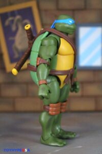 Super7 Teenage Mutant Ninja Turtles ULTIMATES! 2003 Leonardo Figure