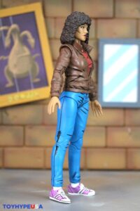 NECA Toys Teenage Mutant Ninja Turtles (Mirage Comics Version 2) April O’Neil Figure