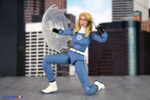 Hasbro Marvel Legends Fantastic Four First Steps Mister Fantastic & Invisible Woman Figures