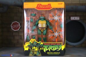 Super7 Teenage Mutant Ninja Turtles ULTIMATES! 2003 Michelangelo Figure 