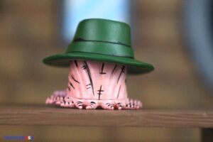 NECA Toys Teenage Mutant Ninja Turtles (Mirage Comics Version 2) April O’Neil Figure