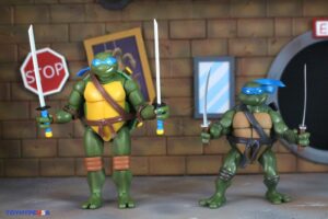 Super7 Teenage Mutant Ninja Turtles ULTIMATES! 2003 Leonardo Figure