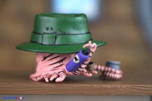 NECA Toys Teenage Mutant Ninja Turtles (Mirage Comics Version 2) April O’Neil Figure