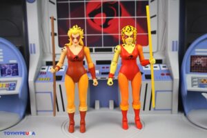 Super7 ThunderCats Deluxe Cheetara & Tygra Figures