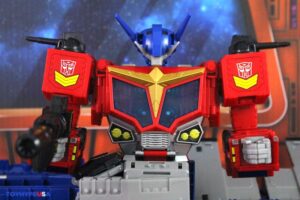 Hasbro Transformers Generations Age of the Primes The Thirteen Star Optimus Prime Figure