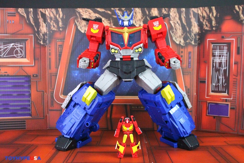 Hasbro Transformers Generations Age of the Primes The Thirteen Star Optimus Prime Figure