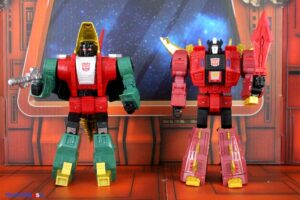 Hasbro Transformers Age of the Primes Leader Class G2 Universe Dinobot Snarl & Dinobot Slug Figures