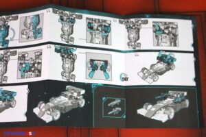 Hasbro Transformers Age of the Primes Decepticon Crasher Figure