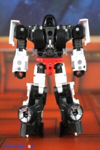 Hasbro Transformers Age of the Primes Decepticon Crasher Figure
