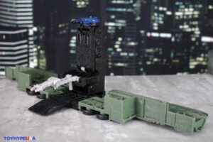 Takara-Tomy Transformers x Godzilla Synergenex Series Optimus Prime Type MSF-3 Kiryu Figure