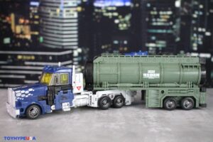 Takara-Tomy Transformers x Godzilla Synergenex Series Optimus Prime Type MSF-3 Kiryu Figure