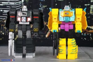 Takara-Tomy Transformers x Godzilla Synergenex Leader Class Megatron Figure