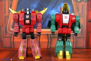 Hasbro Transformers Age of the Primes Leader Class G2 Universe Dinobot Snarl & Dinobot Slug Figures
