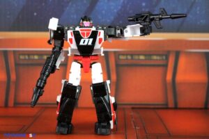 Hasbro Transformers Age of the Primes Decepticon Crasher Figure