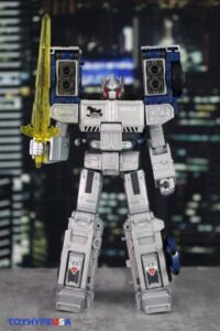 Takara-Tomy Transformers x Godzilla Synergenex Series Optimus Prime Type MSF-3 Kiryu Figure