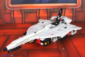 Hasbro Transformers Age of the Primes Aerialbot Silverbolt Figure