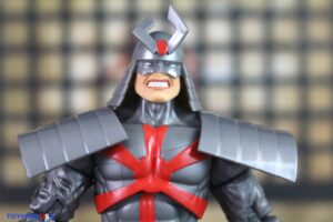 Hasbro Marvel Legends Series Gamerverse Wolverine Vs. Silver Samurai Figures