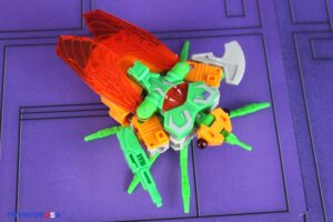 Hasbro Transformers Age of the Primes Combaticon Venin Figure