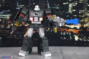 Takara-Tomy Transformers x Godzilla Synergenex Leader Class Megatron Figure