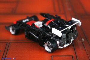 Hasbro Transformers Age of the Primes Decepticon Crasher Figure