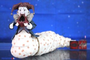 NECA Toys Krampus (2015) Der Klown Deluxe Figurę