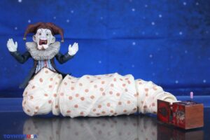 NECA Toys Krampus (2015) Der Klown Deluxe Figurę