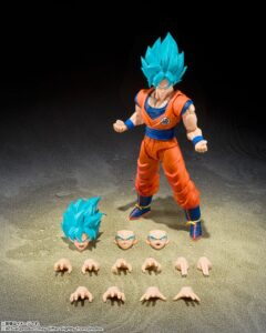 Bandai Namco Dragon Ball Super S.H.Figuarts Super Saiyan God Super Saiyan Goku (Blue Power Transcending Limits) Action Figure