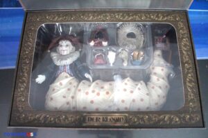 NECA Toys Krampus (2015) Der Klown Deluxe Figurę