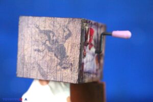 NECA Toys Krampus (2015) Der Klown Deluxe Figurę