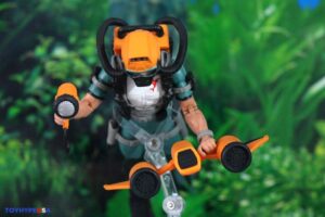 Hasbro G.I. Joe Classified Series Wet-Suit Figure