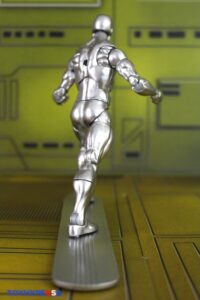 Hasbro Marvel Legends Series Silver Surfer #1 – Mini-Comic Wave 2 Silver Surfer Figure