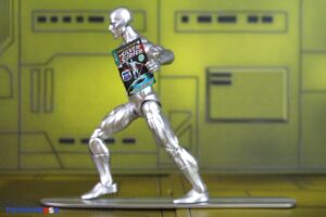 Hasbro Marvel Legends Series Silver Surfer #1 – Mini-Comic Wave 2 Silver Surfer Figure