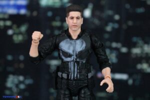 Hasbro Marvel Legends Series Daredevil Born Again – Punisher Figure