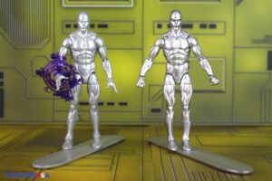 Hasbro Marvel Legends Series Silver Surfer #1 – Mini-Comic Wave 2 Silver Surfer Figure