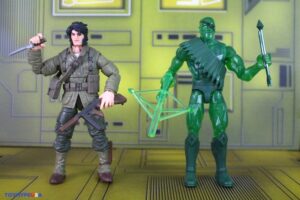 Hasbro Marvel Legends Series (Executioner Build-A-Figure Wave) Warbow & Wolverine (WWII) Figures