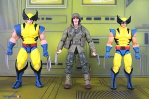 Hasbro Marvel Legends Series (Executioner Build-A-Figure Wave) Warbow & Wolverine (WWII) Figures