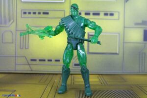 Hasbro Marvel Legends Series (Executioner Build-A-Figure Wave) Warbow & Wolverine (WWII) Figures