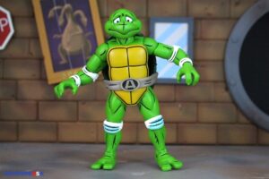 NECA Toys Teenage Mutant Ninja Turtles Adventures April as the 5th Turtle Archie Comics Figure