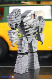 Playmates Toys Teenage Mutant Ninja Turtles Mutant Mayhem Chrome Alone 2 - Lost in New Jersey - Chrome Dome Figure