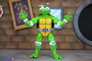 NECA Toys Teenage Mutant Ninja Turtles Adventures April as the 5th Turtle Archie Comics Figure
