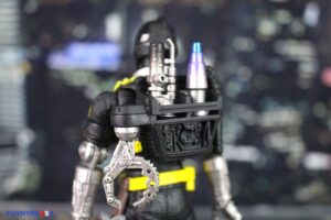 Hasbro G.I. Joe Classified Series Retro G.I. Joe B.A.T. Figure