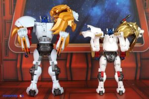 Takara-Tomy Transformers 40th Selection T-Spark Lio Convoy Figure