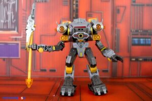 Hasbro Transformers Age of the Primes Voyager Class The Thirteen Amalgamous Prime Figure