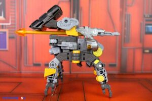 Hasbro Transformers Age of the Primes Voyager Class The Thirteen Amalgamous Prime Figure