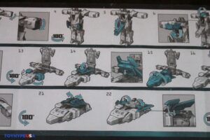 Hasbro Transformers Age of the Primes Voyager Class The Thirteen Alpha Trion Figure