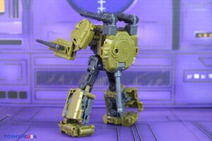 Hasbro Transformers Age of the Primes Combaticon Brawl Figure