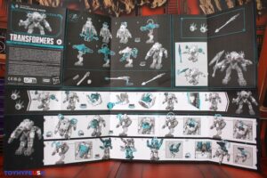 Hasbro Transformers Age of the Primes Voyager Class The Thirteen Amalgamous Prime Figure