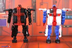 Hasbro Transformers Age of the Primes Voyager Flatline Figure