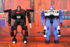 Hasbro Transformers Age of the Primes Voyager Flatline Figure